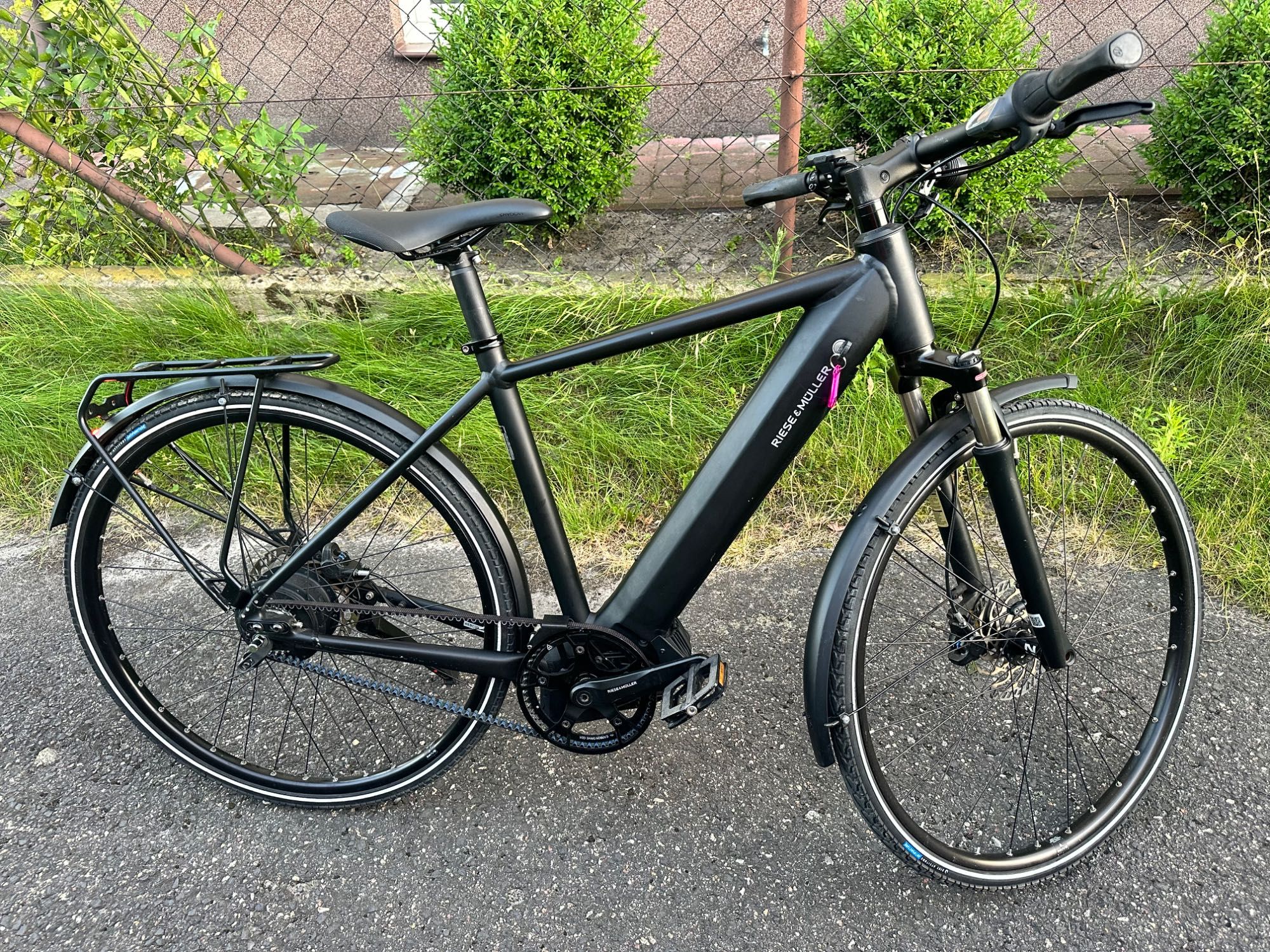 Rower elektryczny RIESE & MULLER Roadster