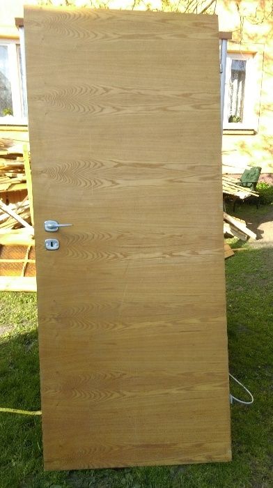 Drzwi drewniane wewnetrzne ,zewntrzne