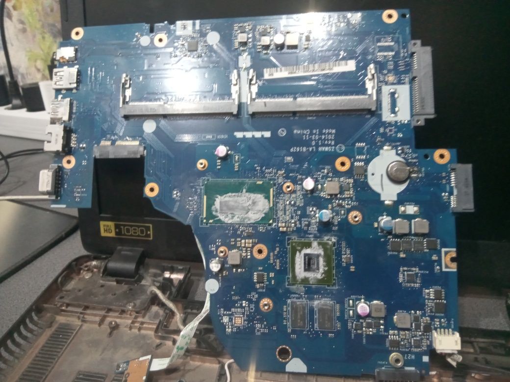 Ноутбук Acer Aspire E5-571G на запчастини