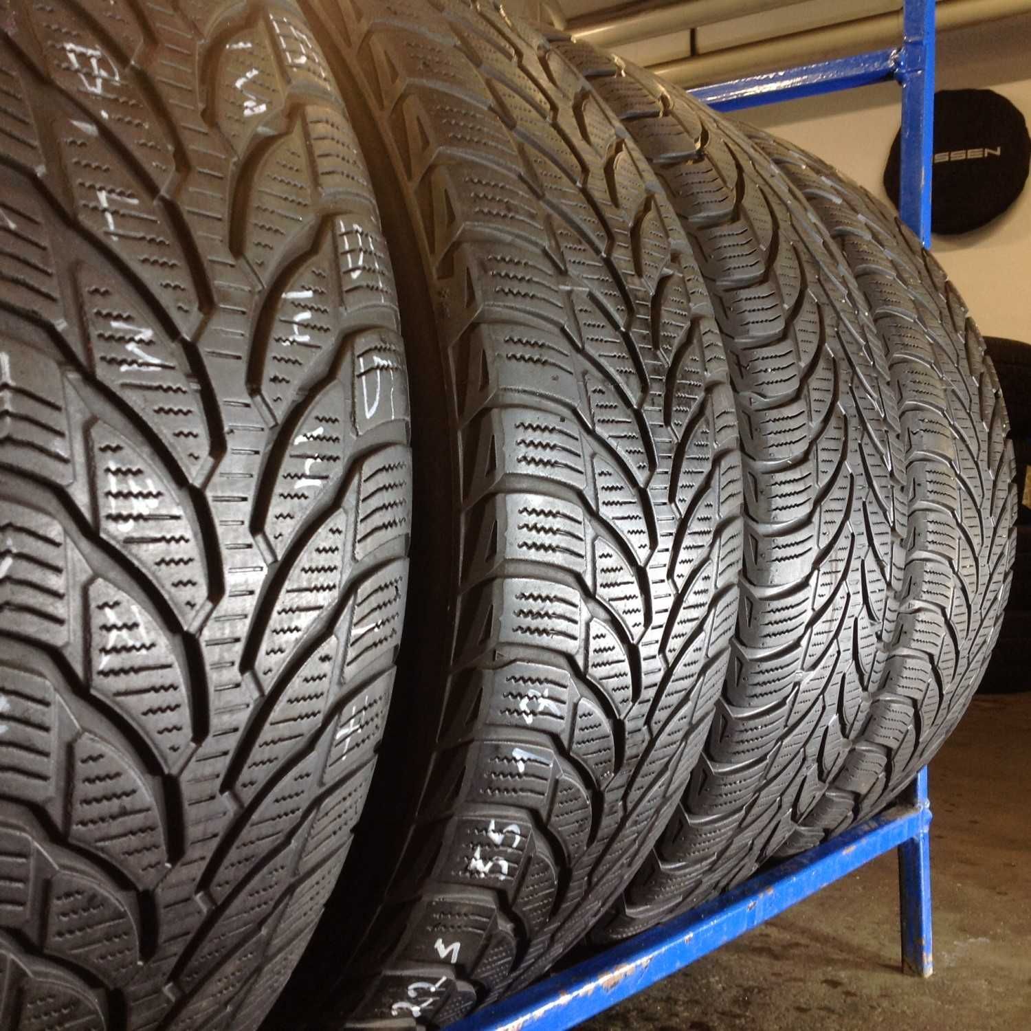 Шины BRIDGESTONE 225/55/17