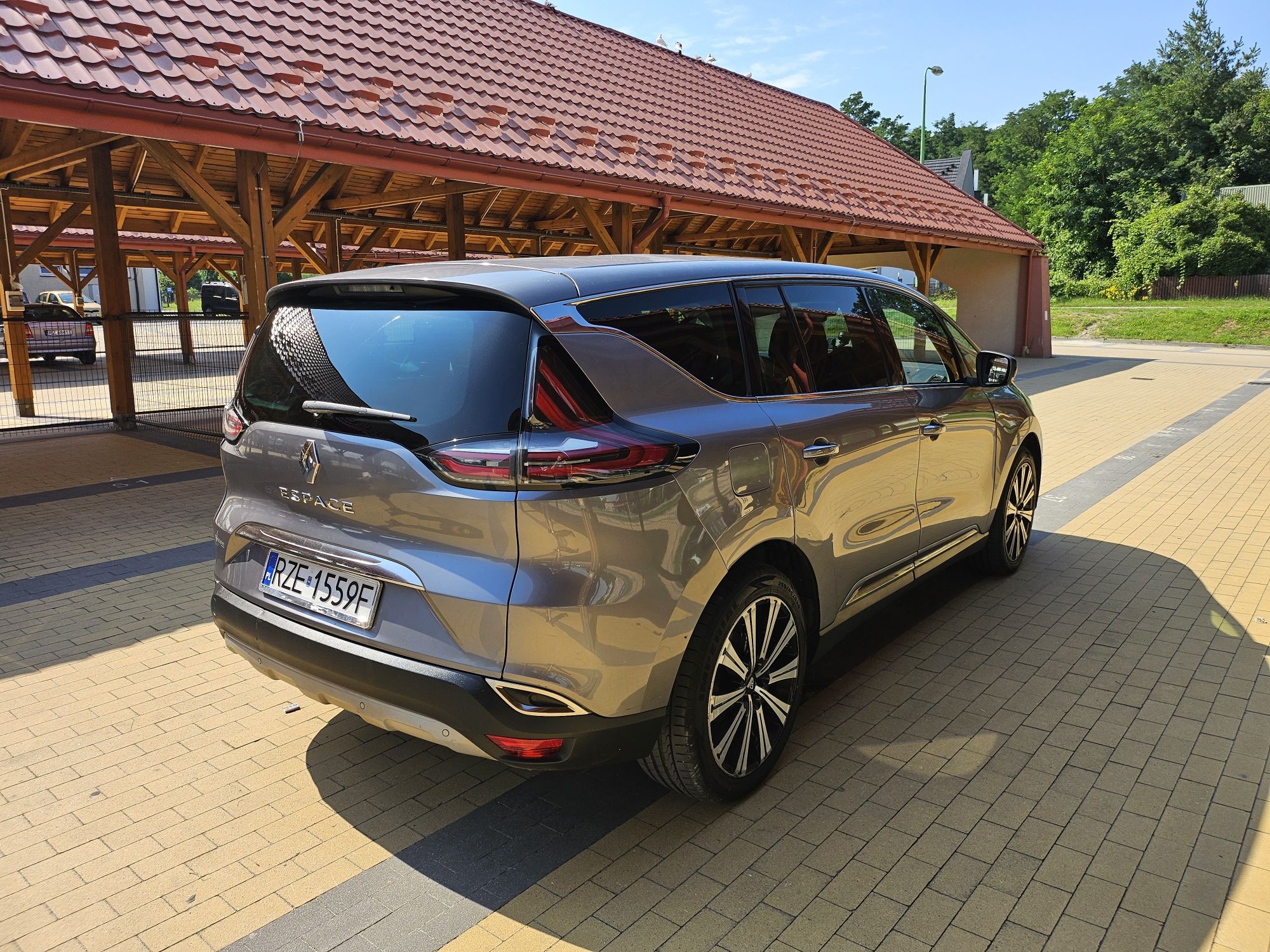 Renault Espace V 1.6 dci 160 km , 7 os. Alu 20" 146 tys km. Automat