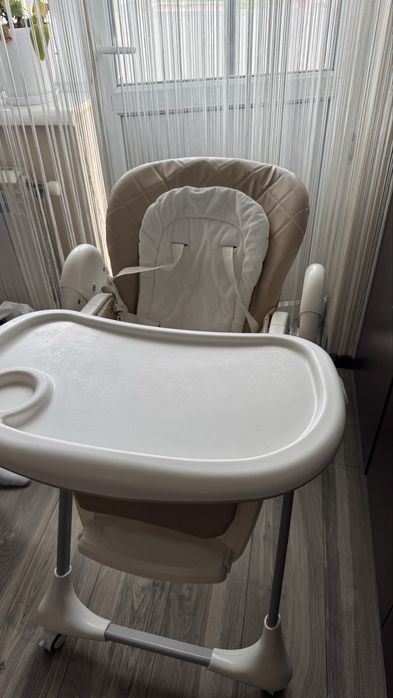 Стільчик для годування  CARRELLO Toffee