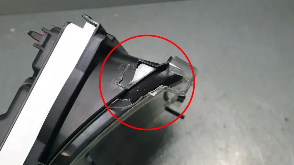 Quadrante / painel de instrumentos TOYOTA Yaris (_P21_, _PA1_, _PH1_)