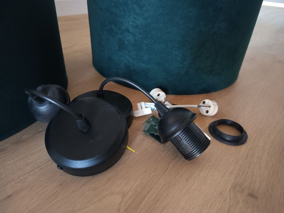 Lampy sufitowe pokój