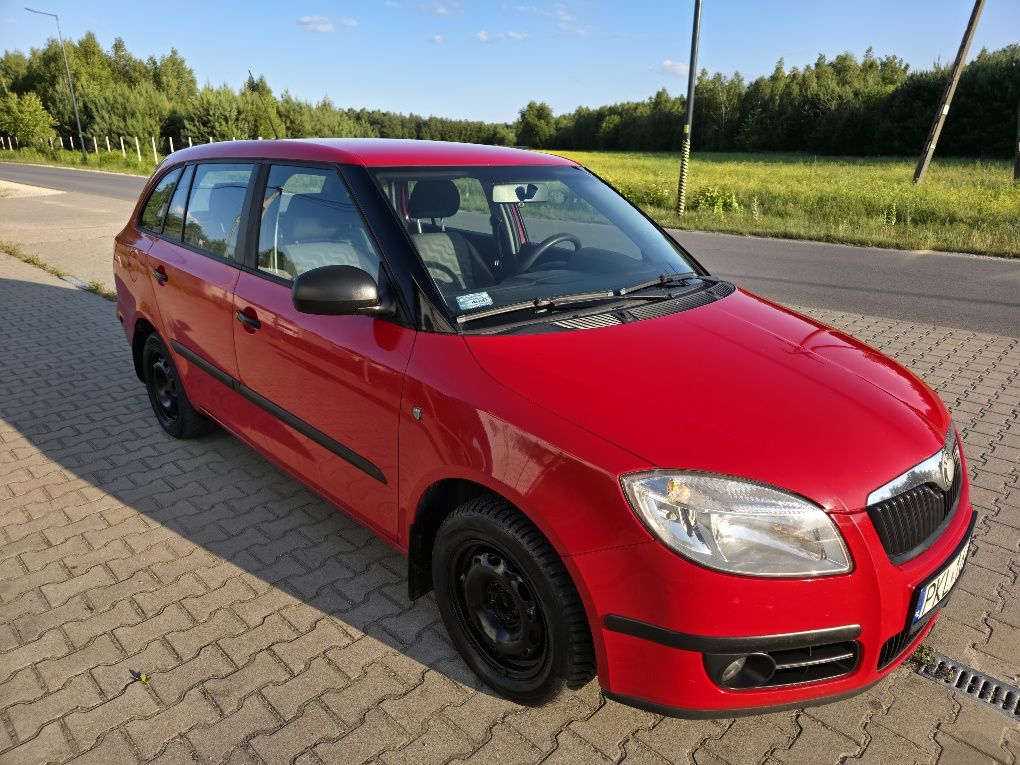 Skoda Fabia II 1.4 16v Stan Bdb Klimatyzacja Gaz Możliwa Zamiana