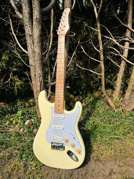 Gitara Jay Turser JT300 gotowa do wysyłki