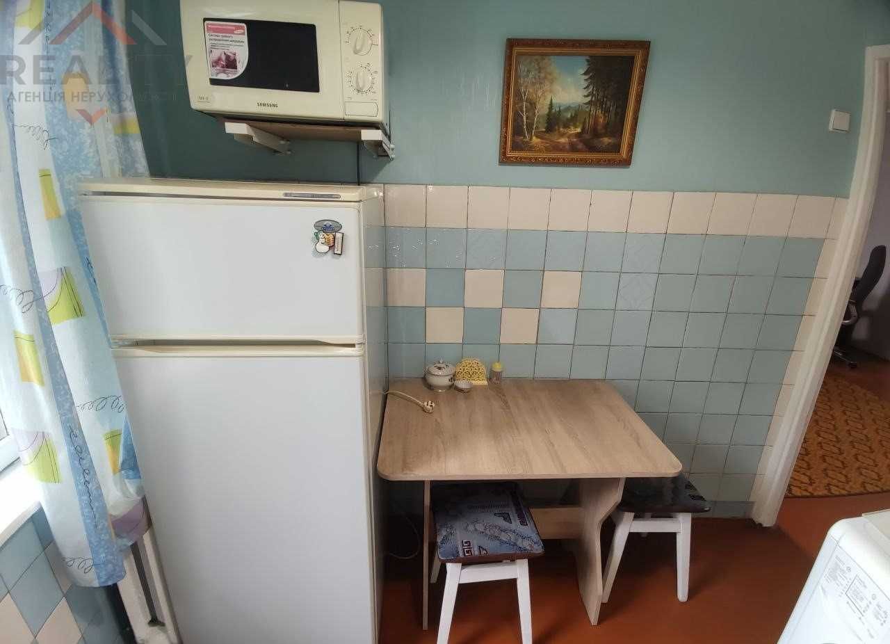 Продам 2к квартиру на пр. Пилипа Орлика