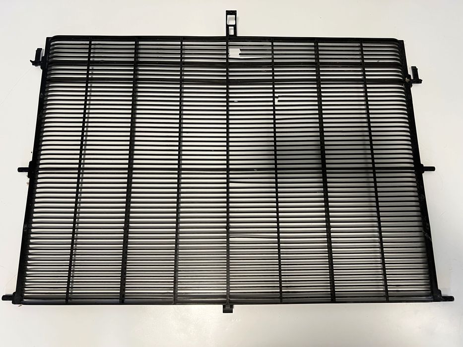 Защитная сетка радиаторов BMW G05, G06, G07 (17119424428)