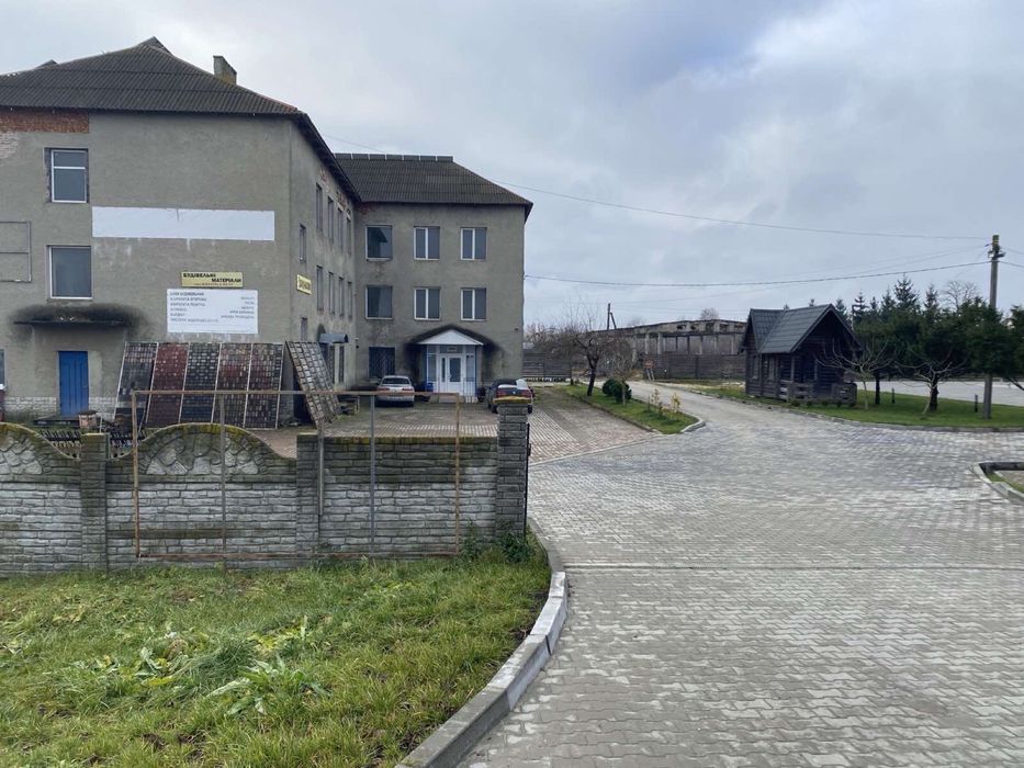 Оренда/ продаж комерційних та офісних приміщень