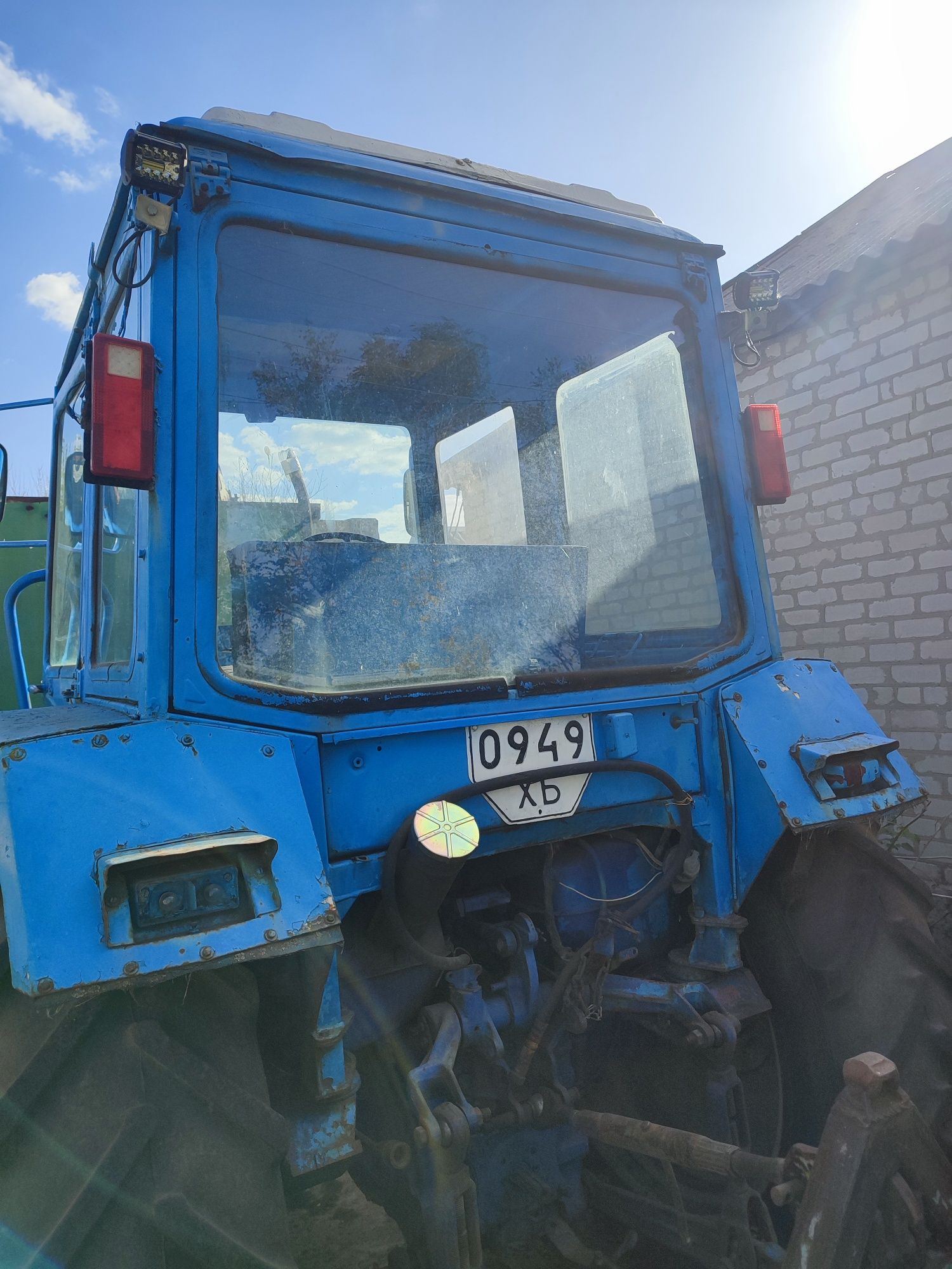 Продается трактор МТЗ 80 в комплекте с бдн 2,4