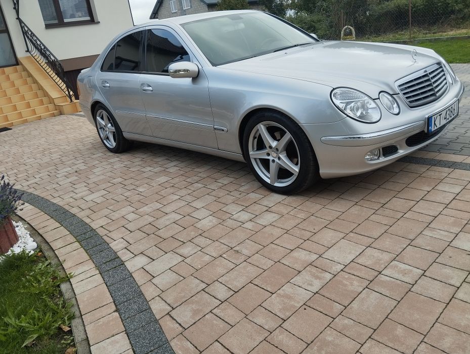 Piękna E-Klasa CDi elegance w211