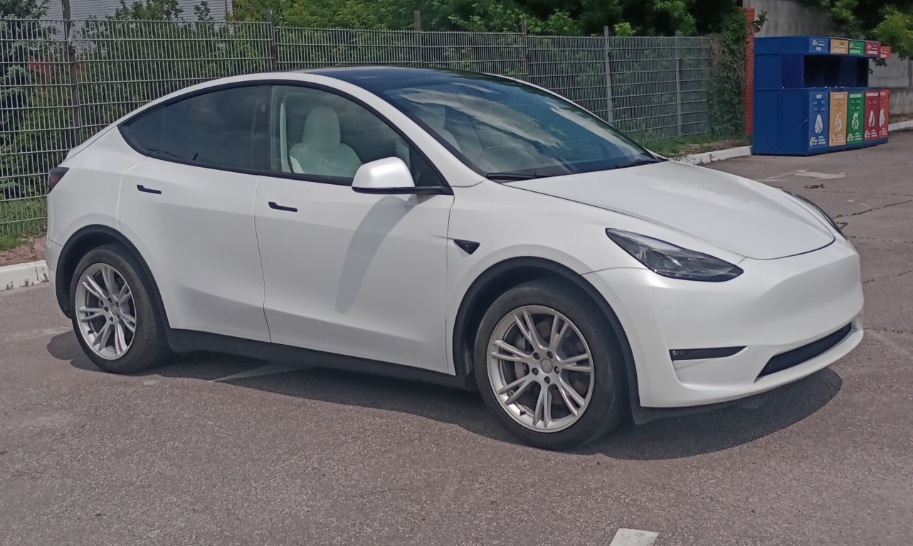 Tesla model Y 2023р. Long Renge 82kWh 25500$