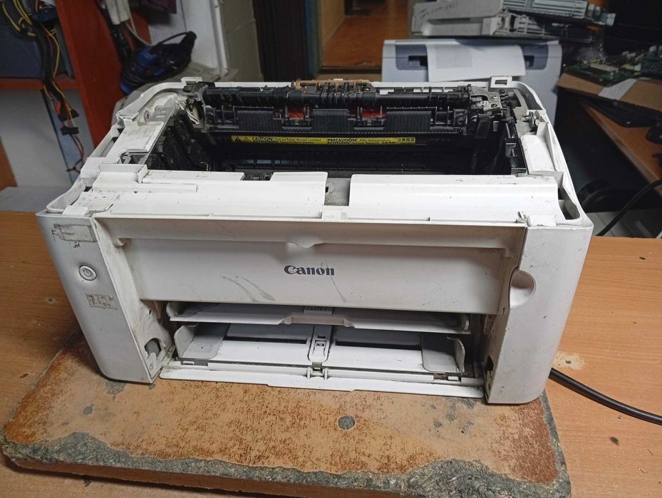 Лазерний принтер Canon i-SENSYS LBP3010 на запчастини чи під списання