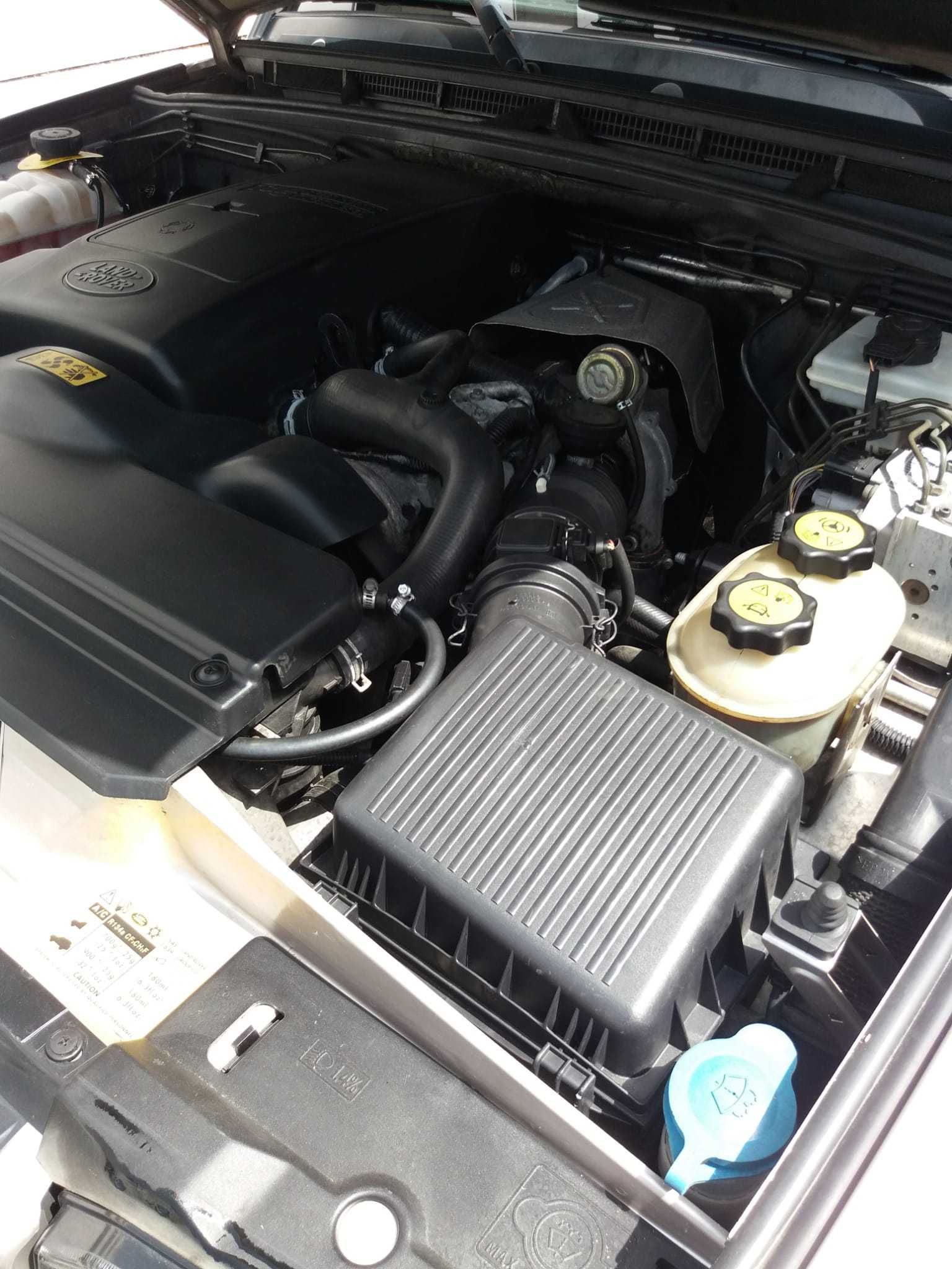 # Land Rover Discovery TD5 #
