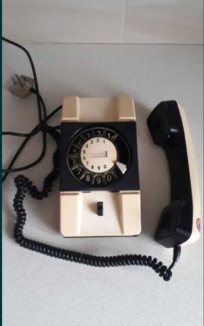 Telefon z czasów PRL 1989 dla kolekcjonerów