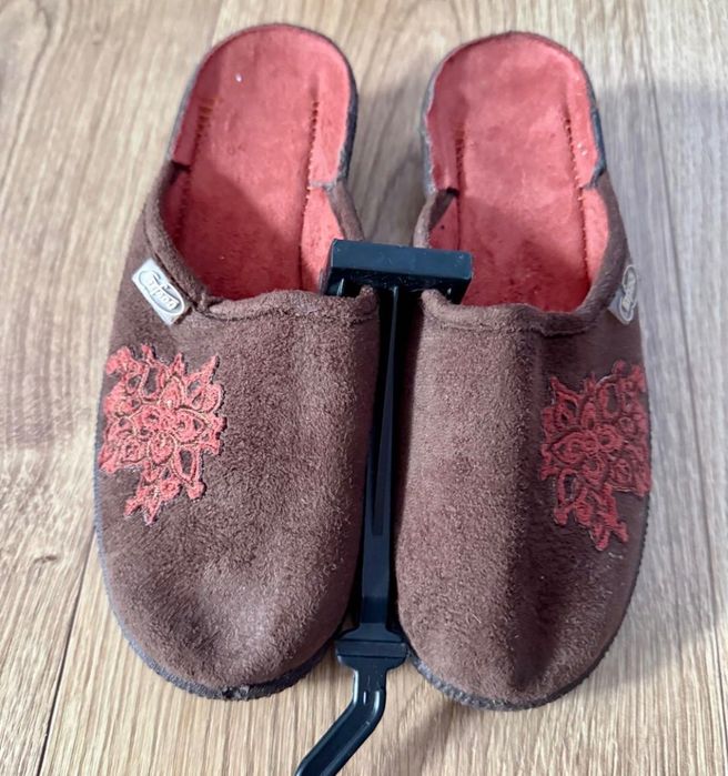 Befado wygodne kapcie, pantofle - idealne po domu, rozmiar 35