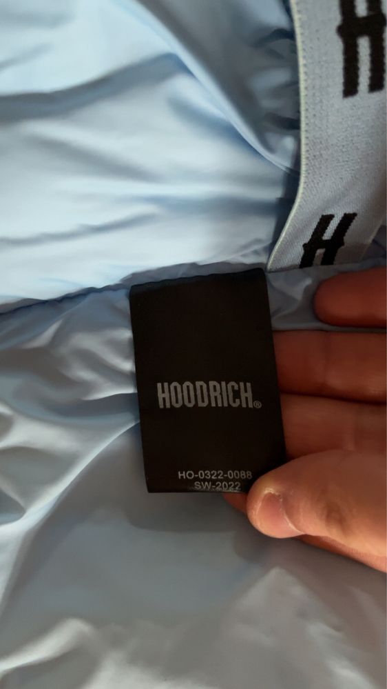 Kurtka hoodrich w kolorystyce baby blue rozmiar m nowa