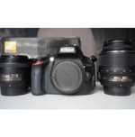 Vende-se uma câmera DSLR Nikon D5100 e duas lentes.
Preço: 460 euros.