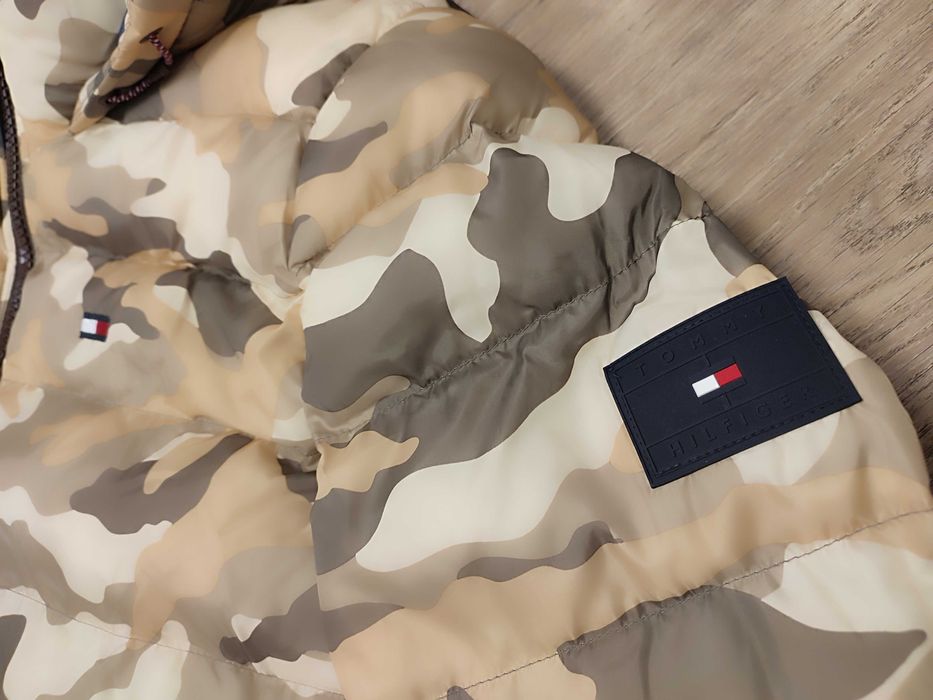 Куртка Tommy Hilfiger оригінал  розмір XL