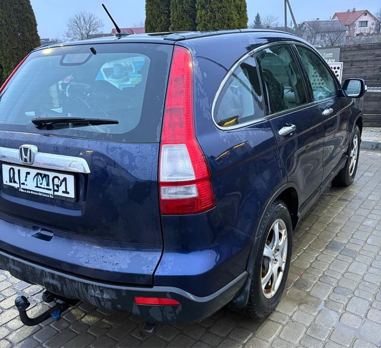 Авто для ЗСУ уже в Україні