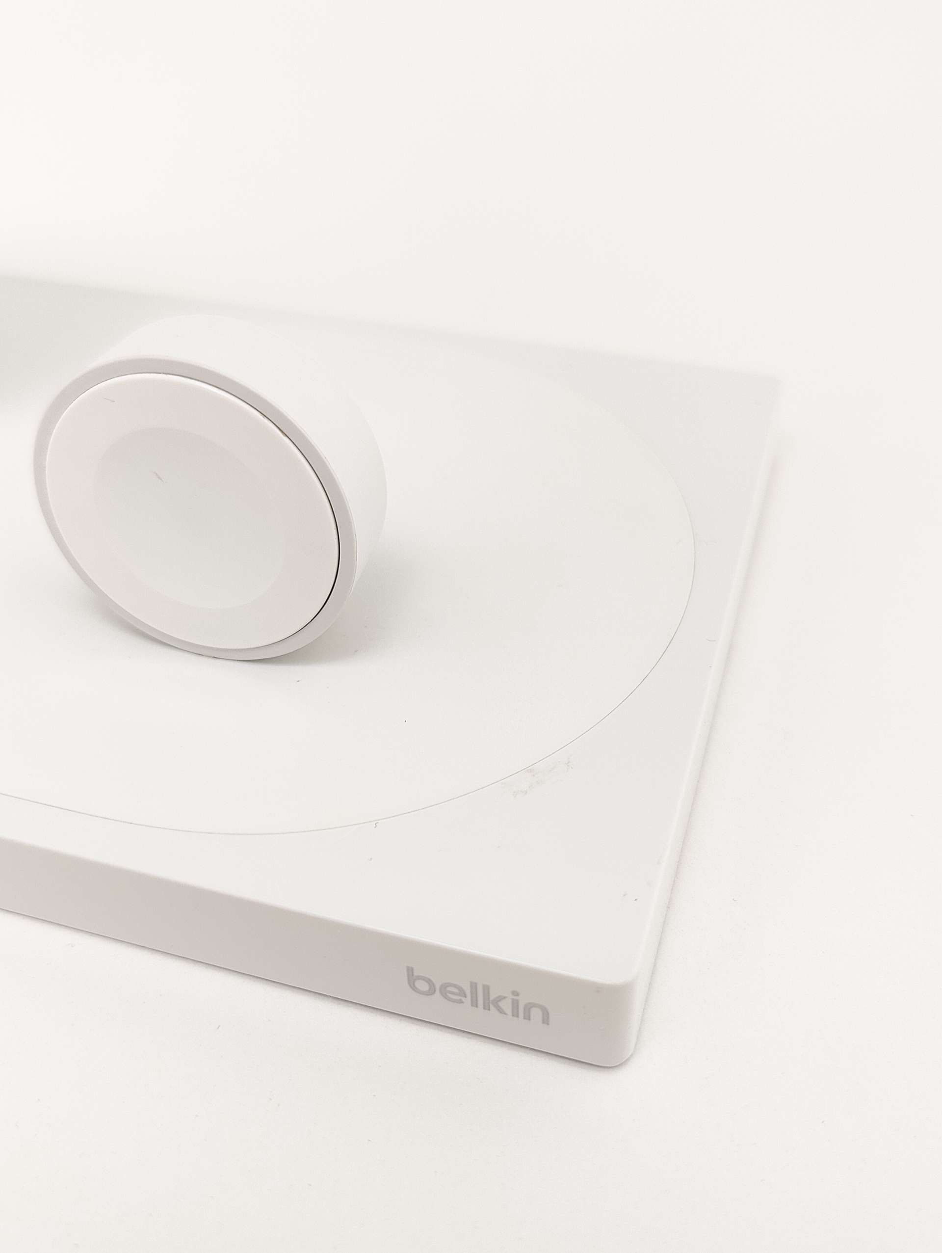 Belkin F8J234 Boost Up Wireless Charging Dock for iPhone/Apple
