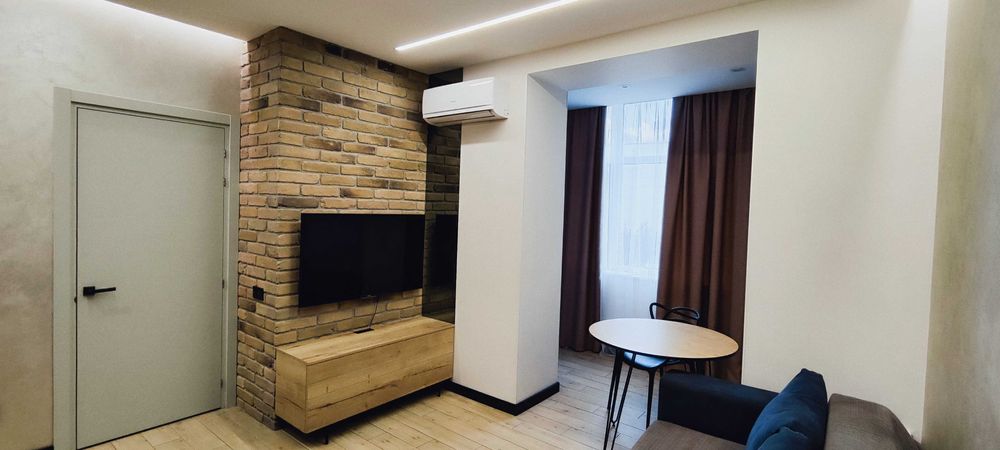 Продам ВЛАСНУ квартиру ЖК Дніпровська Брама 1