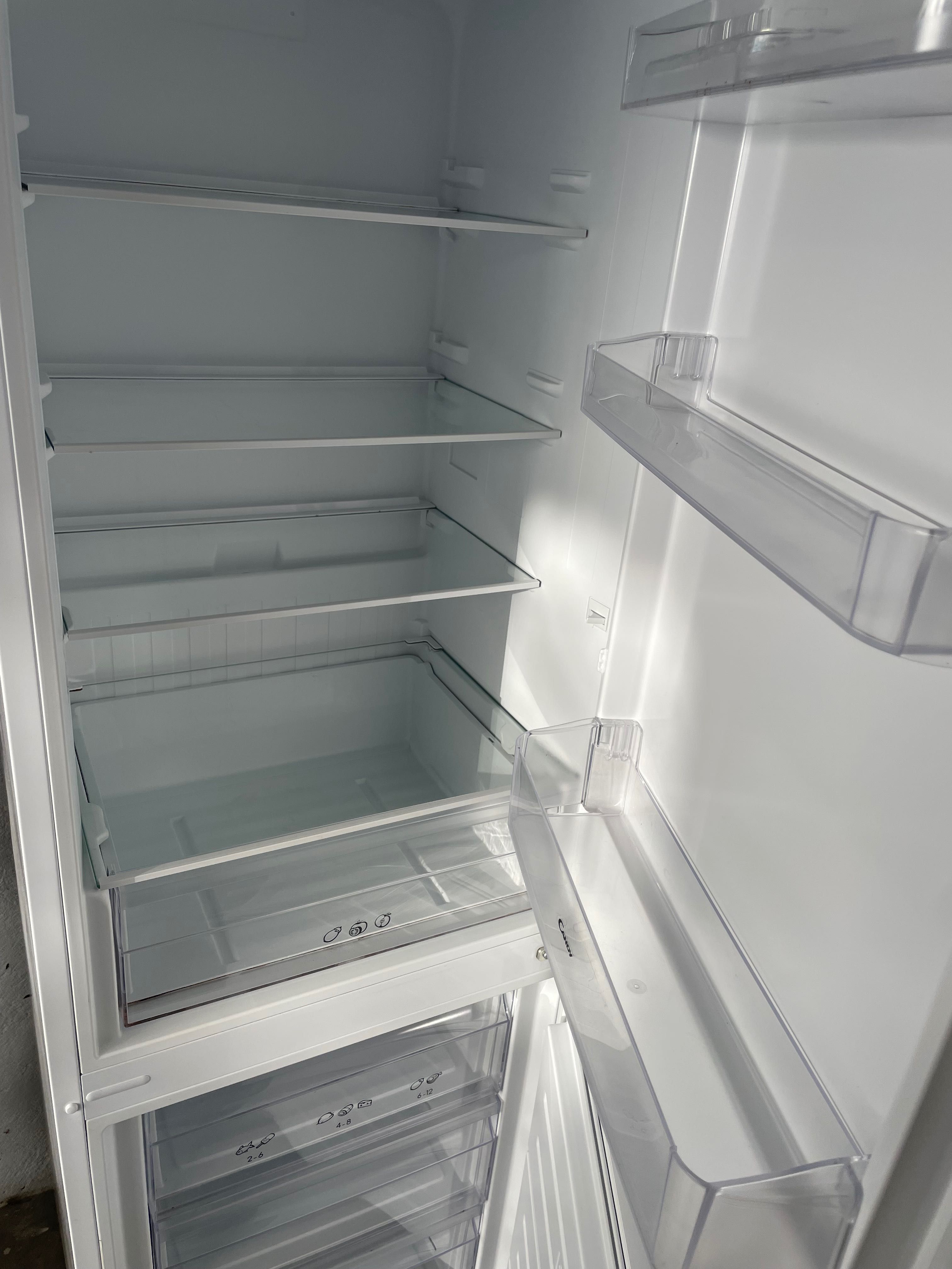 Frigorífico combinado Candy 286l