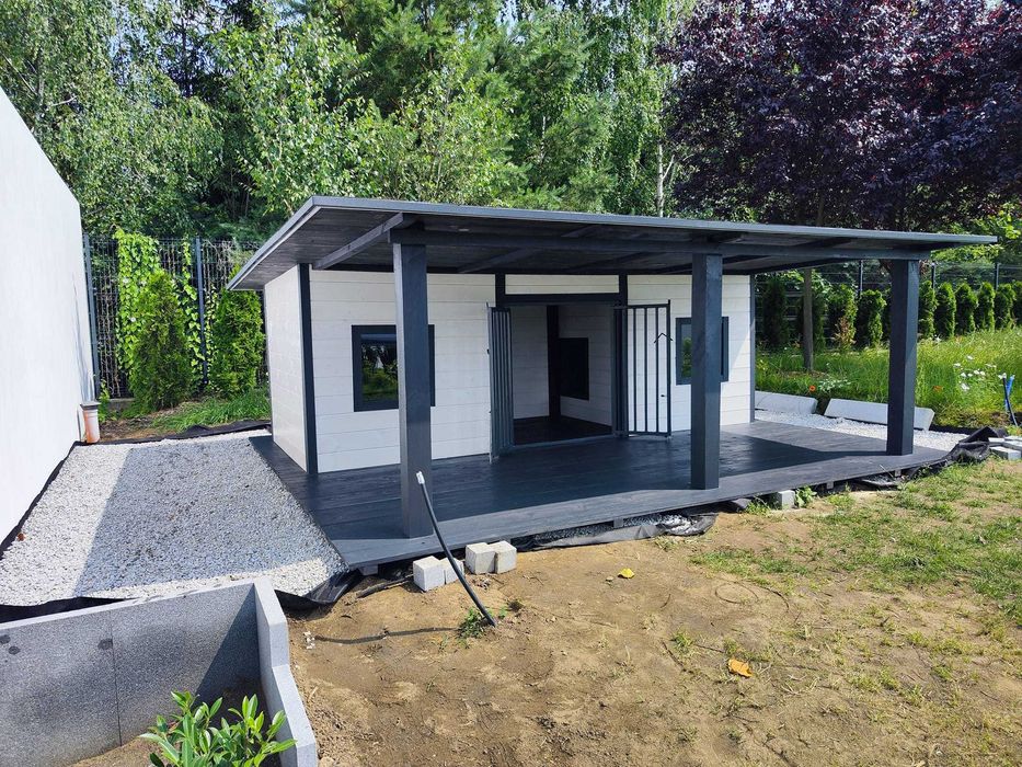 Solidna buda XXL dla dużego psa!!! Alaskan Labrador z okienkiem