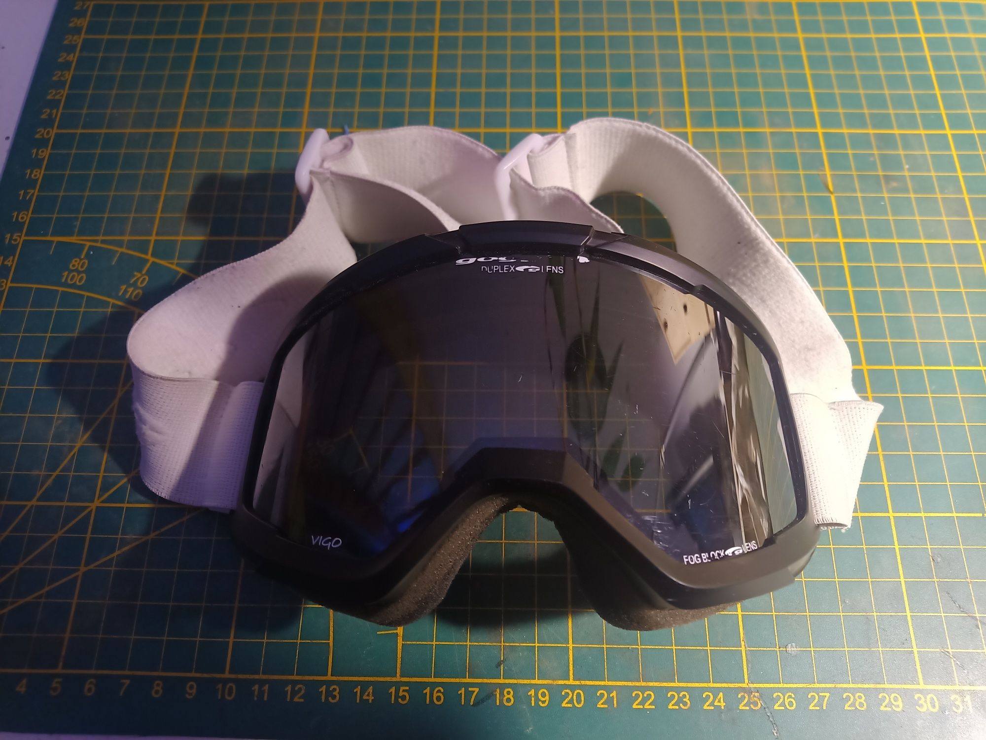 Gogle snowboardowe i rowerowe