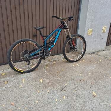 Yt tues M pro 2014 r  OKAZJA ( dartmoor ,dh ,ns bikes ,yt capra propai