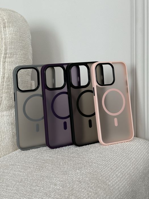 Матовий чохол із MagSafe для iPhone 12, 13 pro, 15, 16, 16 pro max