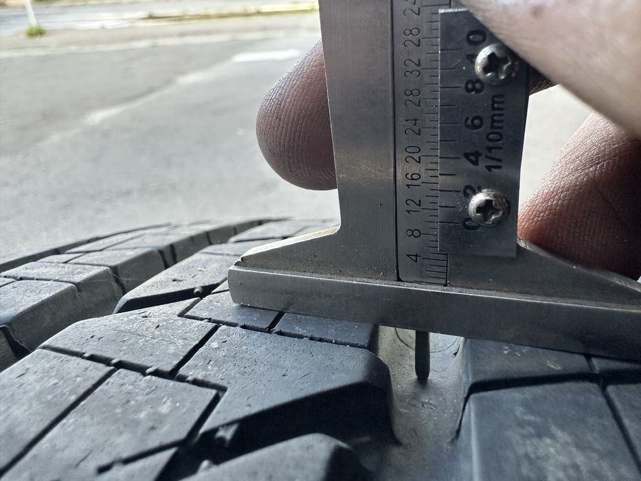 Шина одна 255 55 20 107H Bridgestone Dueler H/L Alenza розпаровка