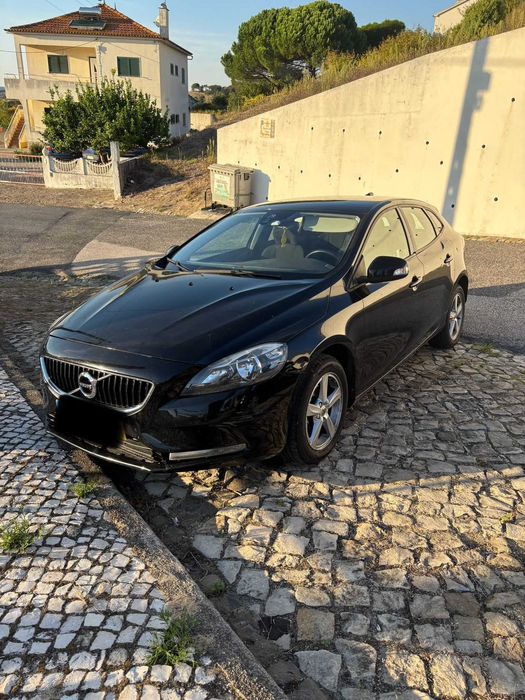 VOLVO V40 - ACEITO TROCAS