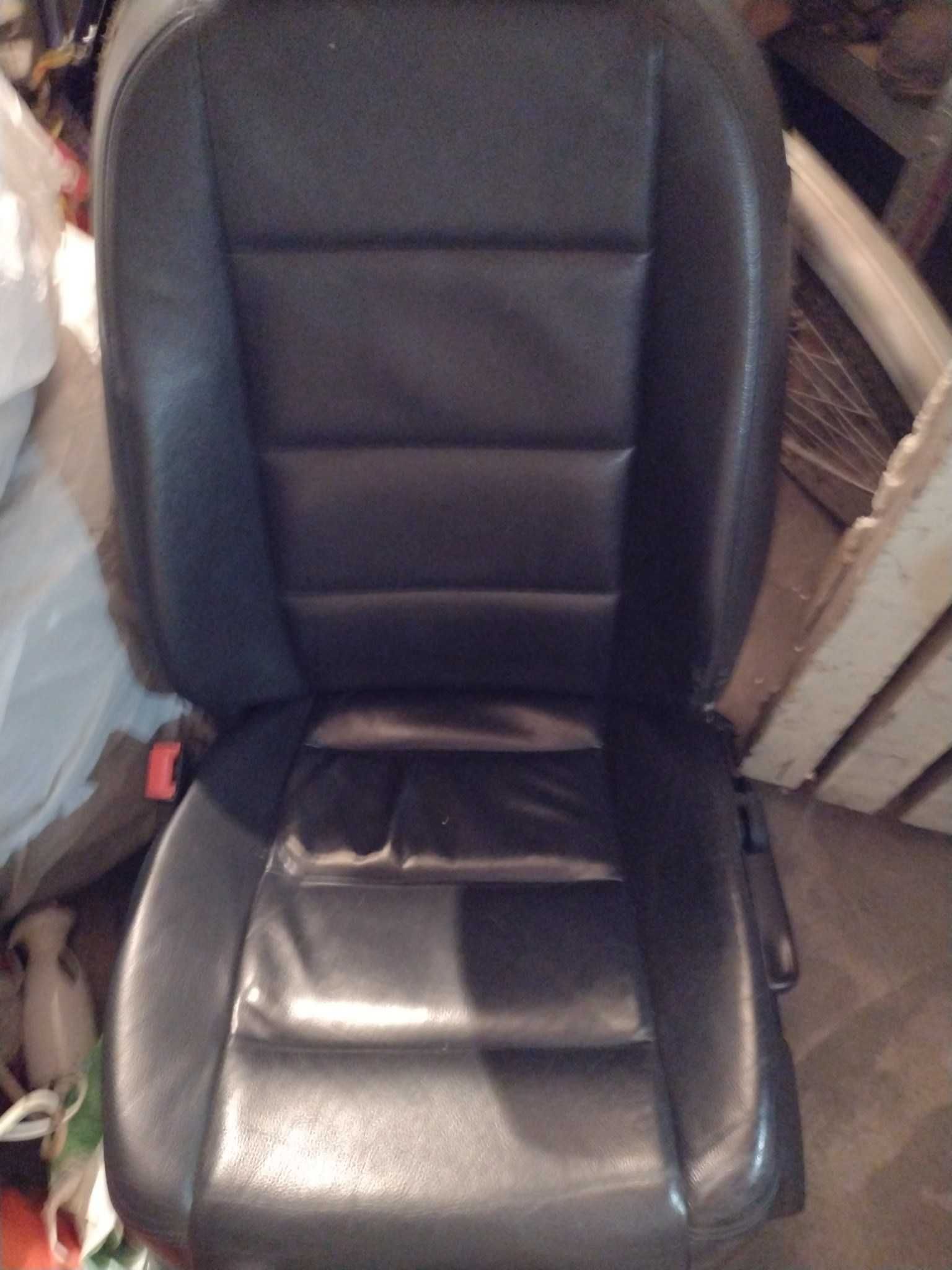 Fotele+kanapa czarna skóra A6 C6 Avant