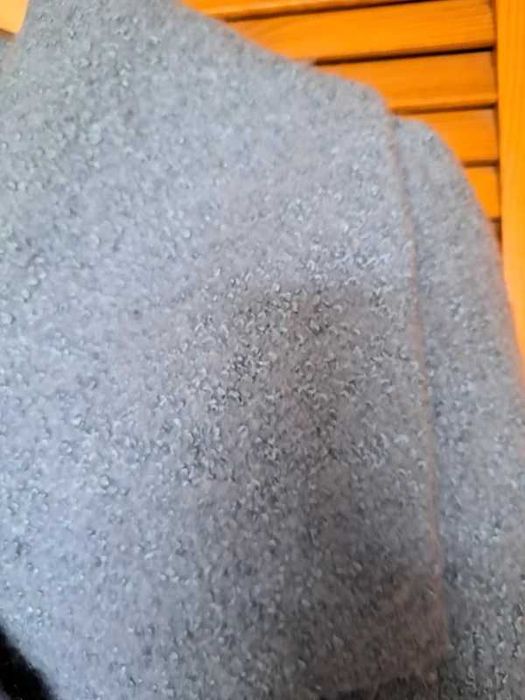 Plaszcz boucie Reserved rozm 40