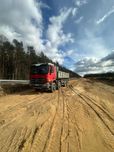 Usługi wywrotką 8x4 Mercedes Actros z operatorem
