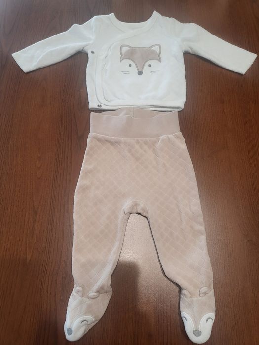 Zestaw niemowlęcy C&A 68