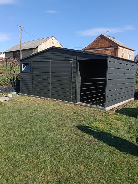 Garaże blaszane, domki