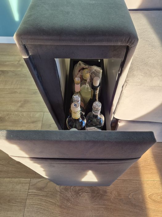 Kanapa szara używana szer 260