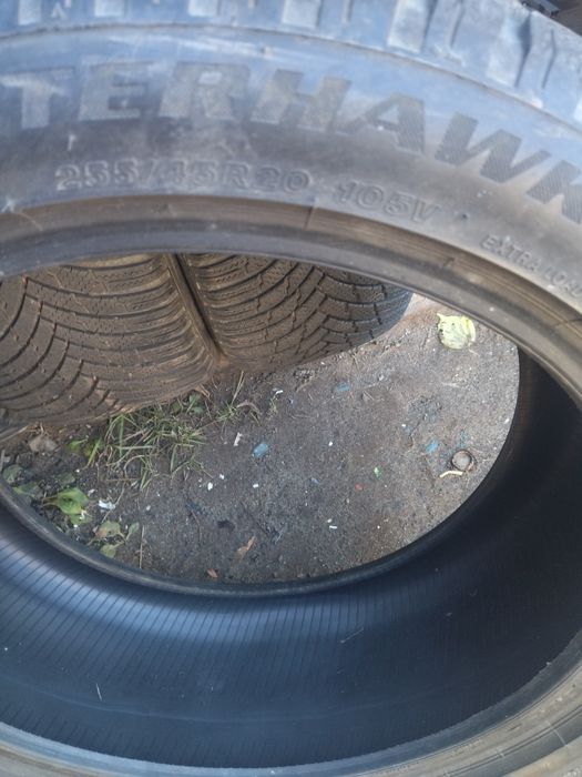 Продам зимову гуму 255/45 R20 Firestone VanHawk 4500
