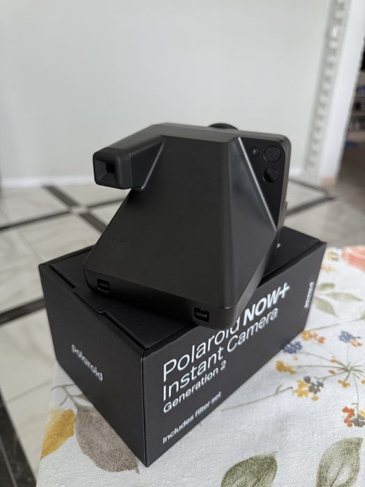 Продам Polaroid now+gen 2