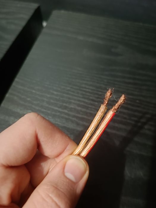 Kolumny głośnikowe TONSIL Altus 300,