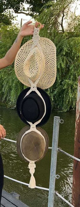 Suporte de Chapéus em Macramé