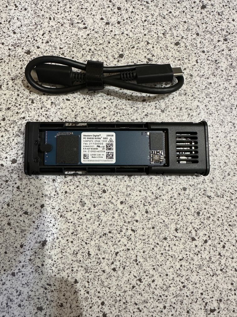 Ssd m2 256Gb карман Lexar