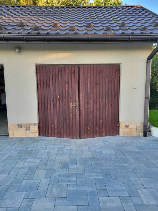 Drzwi brama garażowa drewniana