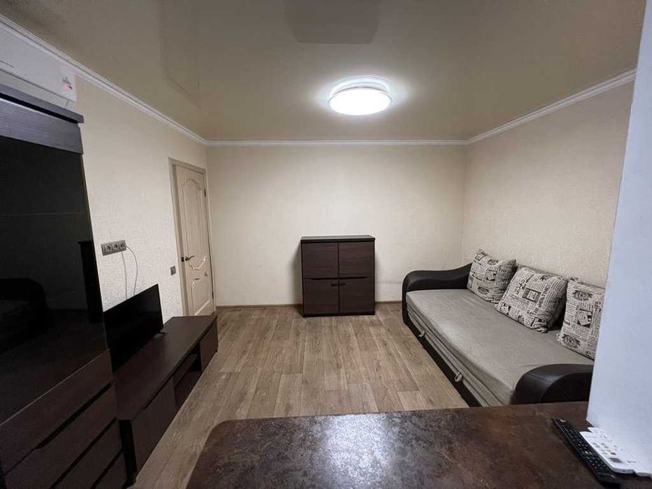 Сдам 2-х  комнатную квартиру пр. Поля, 12