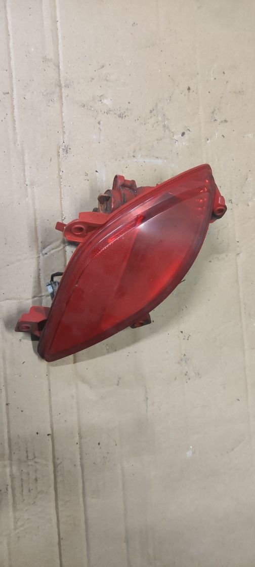 Lampa w zderzak halogen Hyundai i30 ii kombi tył odblask