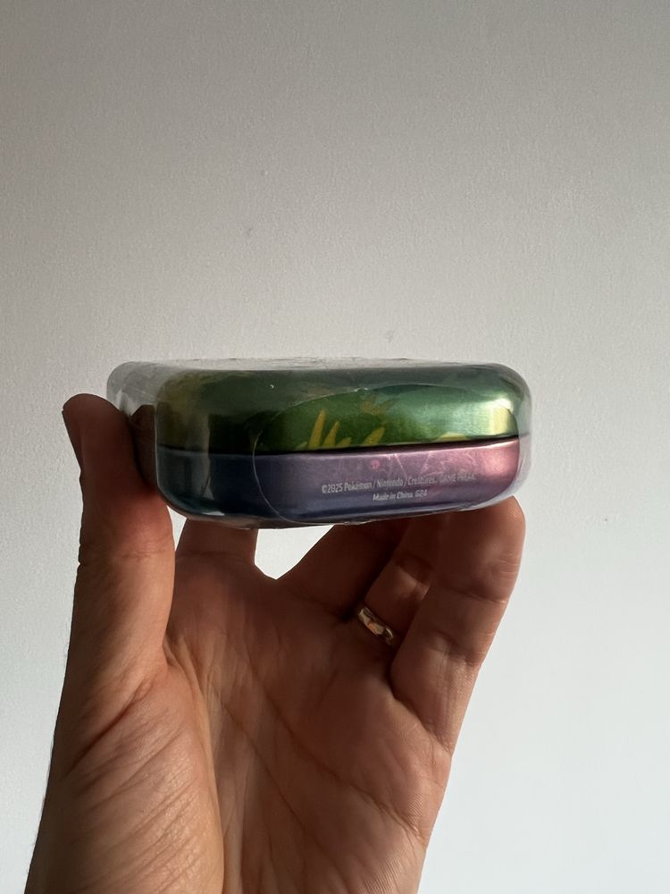 Pokemon tcg Prismatic Evolutions Mini tin