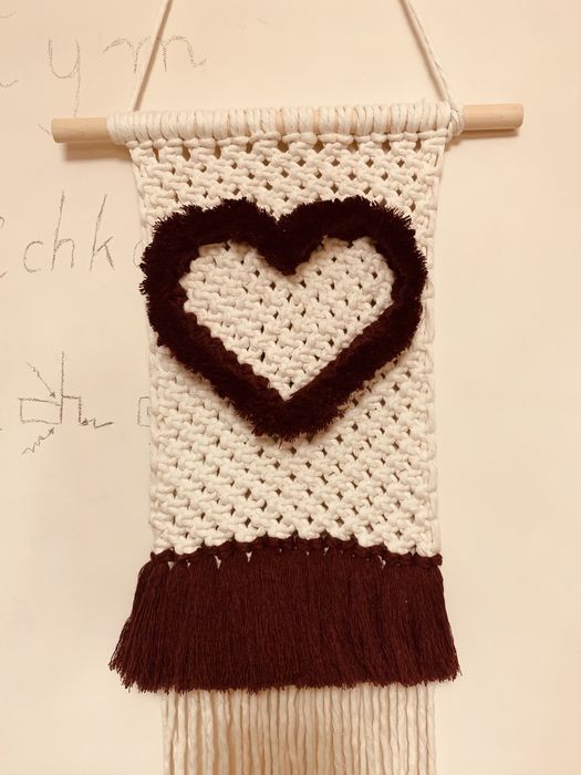 Makrama na ścianę serduszko handmade