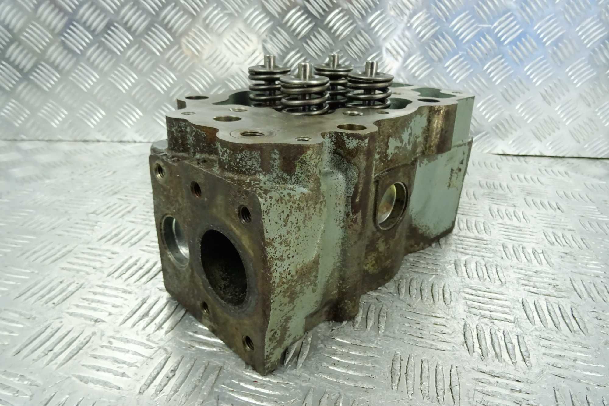 Głowica do silnika Liebherr D934 D936 A7. Cylinder head D936 A7